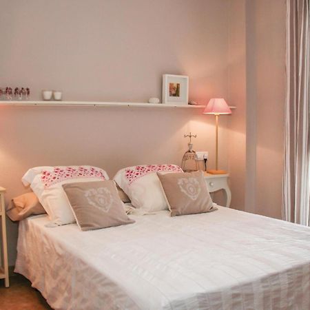 Beautiful Apartment In Alcossebre With Kitchen Eksteriør bilde