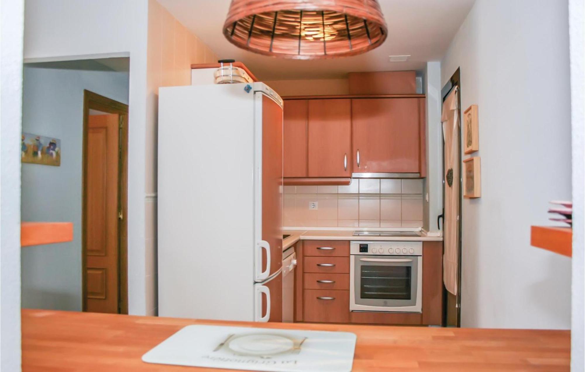 Beautiful Apartment In Alcossebre With Kitchen Eksteriør bilde