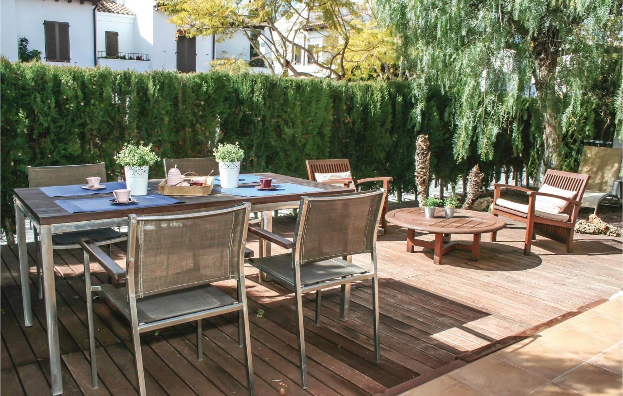 Beautiful Apartment In Alcossebre With Kitchen Eksteriør bilde