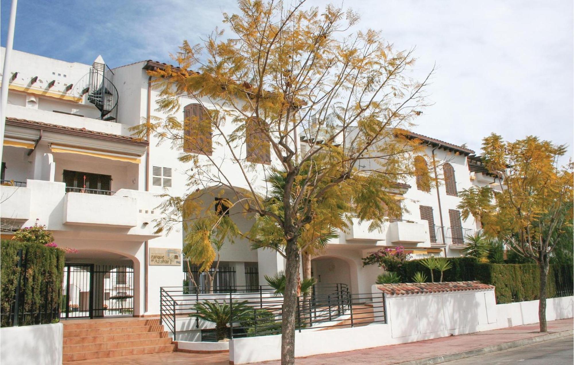 Beautiful Apartment In Alcossebre With Kitchen Eksteriør bilde